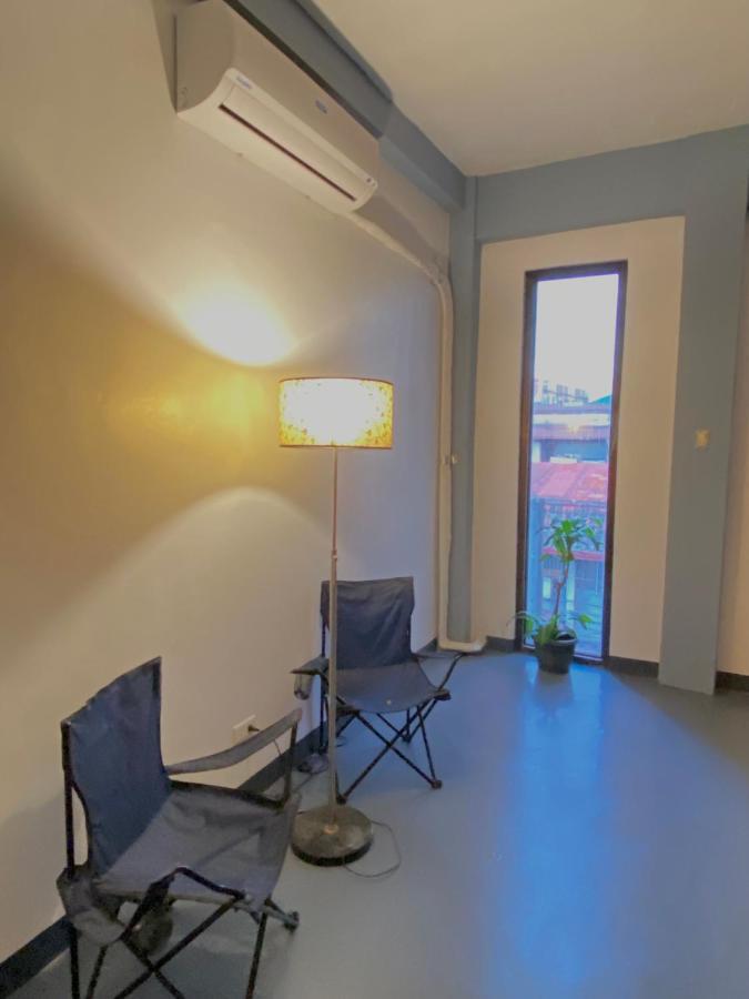 Lime Lite Manila Hostel 马卡蒂 外观 照片