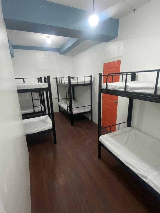 Lime Lite Manila Hostel 马卡蒂 外观 照片