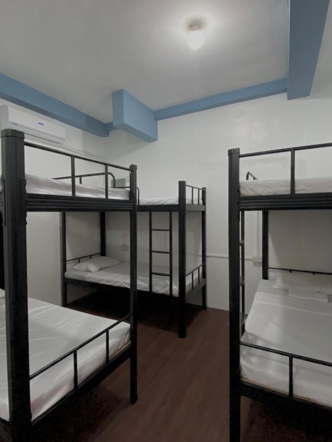 Lime Lite Manila Hostel 马卡蒂 外观 照片